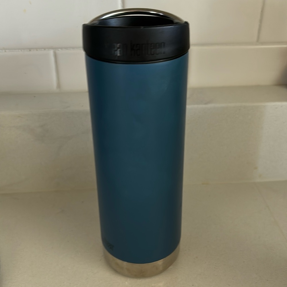 Klean Kanteen 16 oz insulated tumbler.